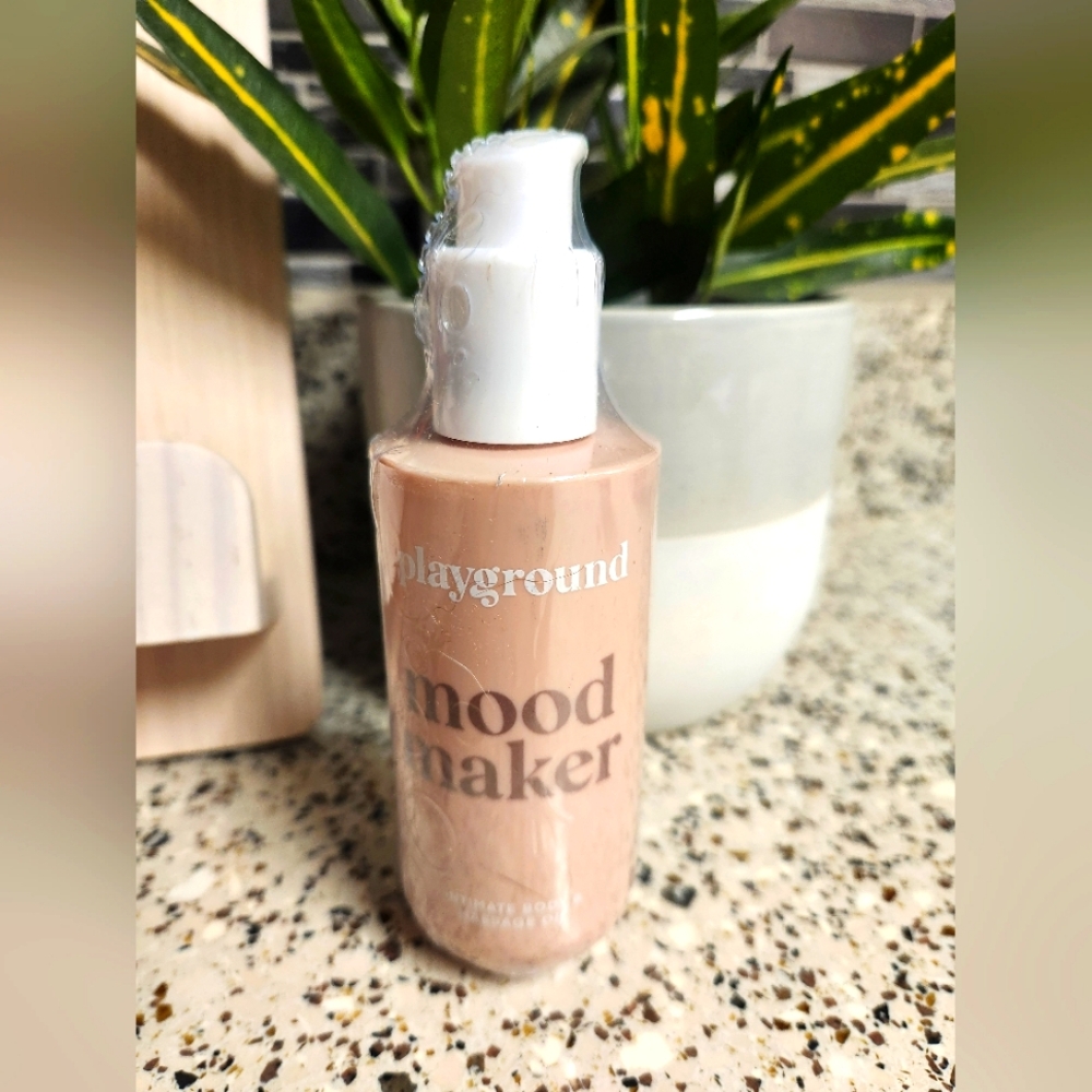 Playground/ Mood maker oil